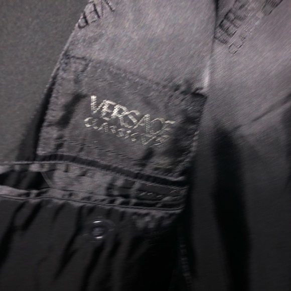 Versace - Picture 3 of 8